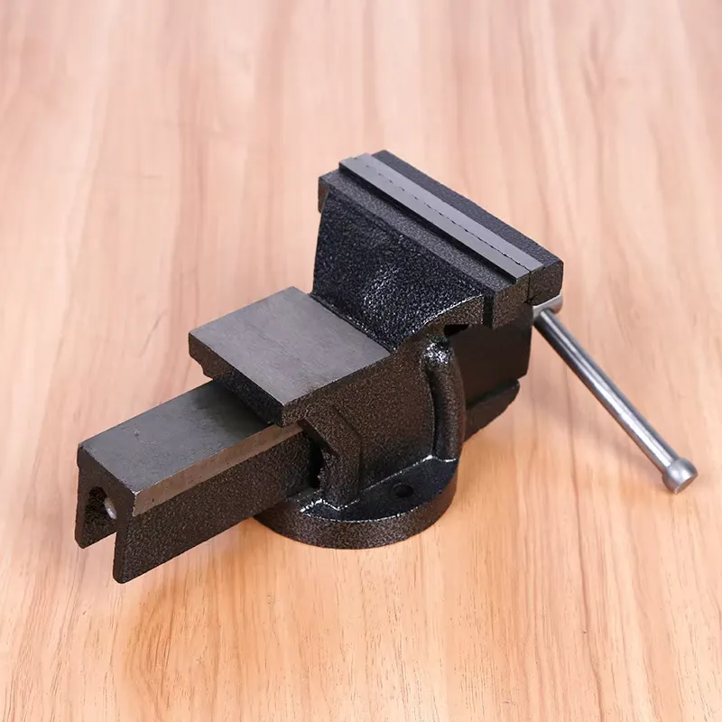 Étau d'établi carré robuste de - Workshop Tools Vice avis et prix