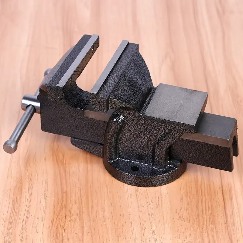 Étau d'établi carré robuste de - Workshop Tools Vice avis et prix